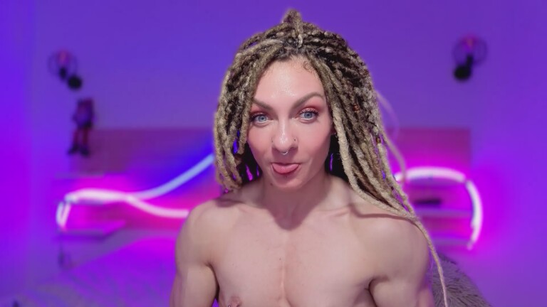 EshleyAlwaysFit's Streamate show and profile