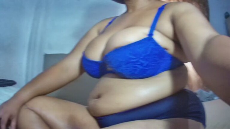 DirtyMelo's Streamate show and profile