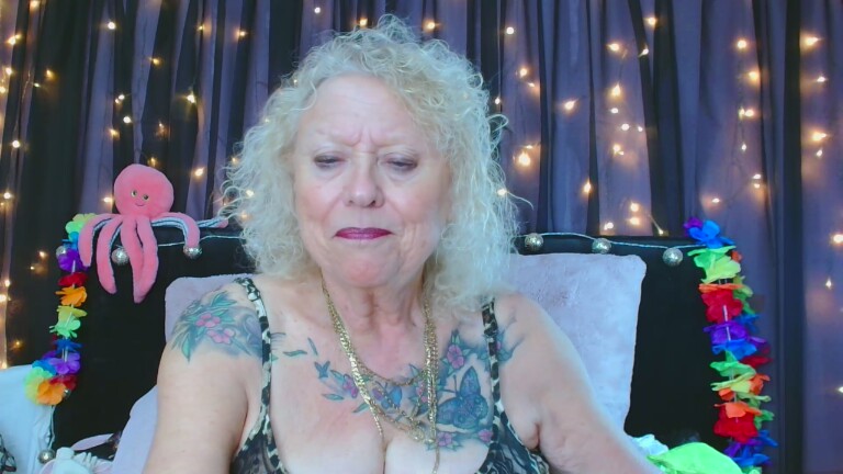 XoXMandyXoX's Streamate show and profile