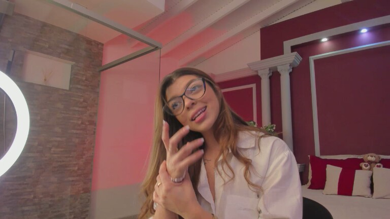 LizDeusaa's Streamate show and profile