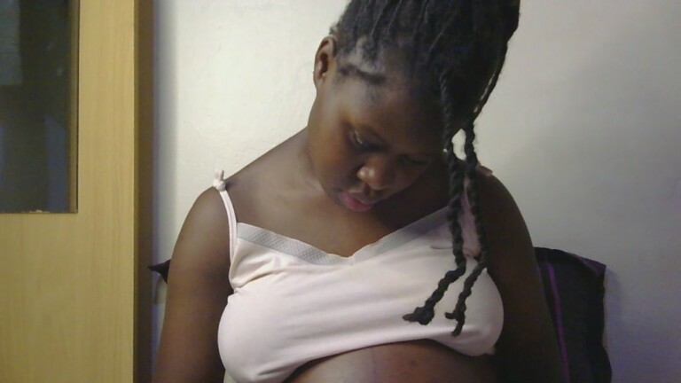 Sashabae's Streamate show and profile