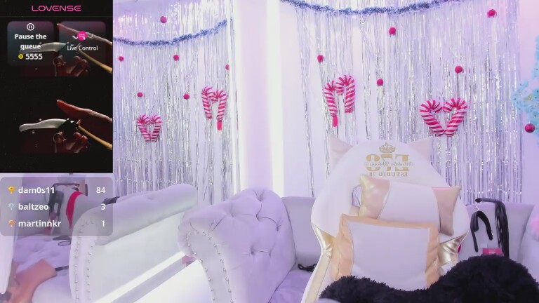 Alicialeclair's Streamate show and profile