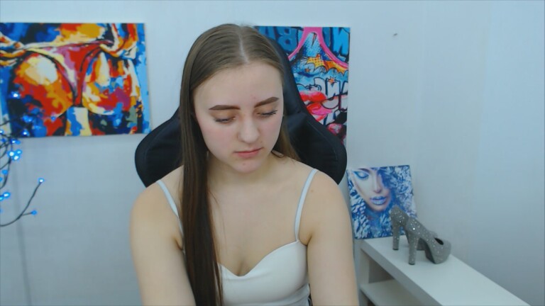 ArinaBelly's Streamate show and profile