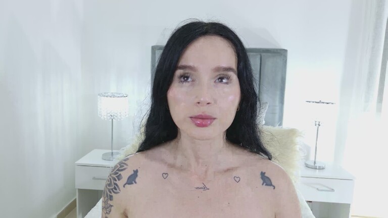 Sweetssinn's Streamate show and profile