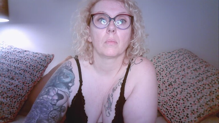 OrlaFox's Streamate show and profile