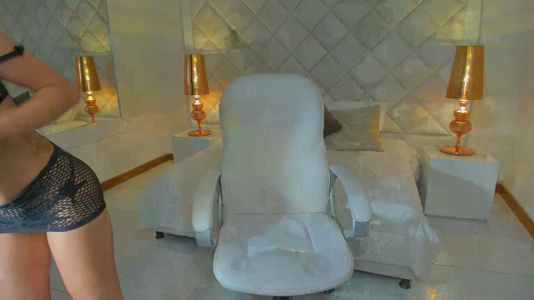 Sussan_White's Streamate show and profile