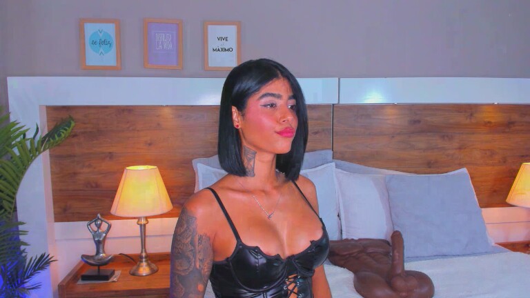 EvaPortmann's Streamate show and profile