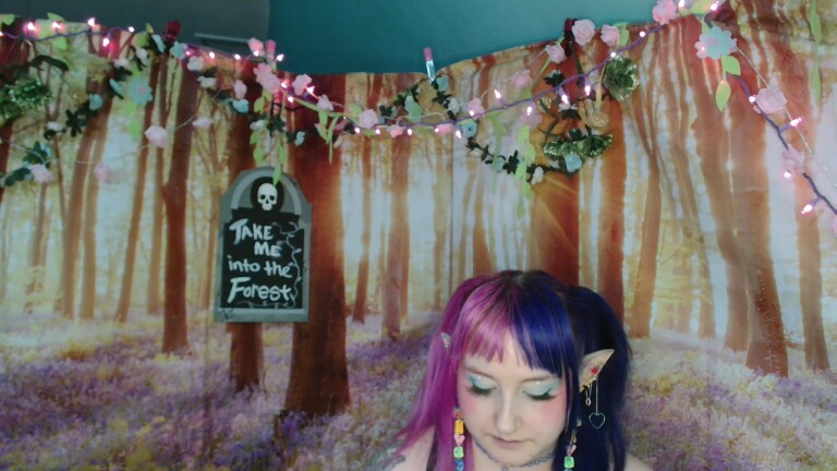 ItsMagicalMae's Streamate show and profile