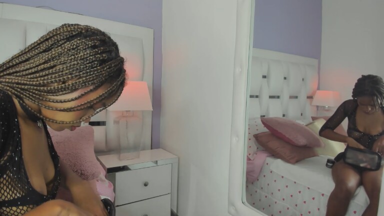 MimiSpark's Streamate show and profile