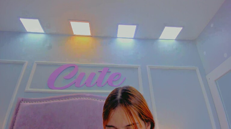 LeaThomsonn's Streamate show and profile