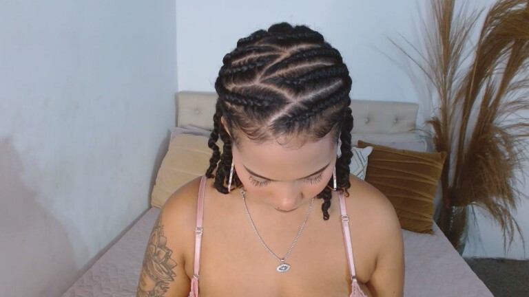 AdharaHiiller's Streamate show and profile