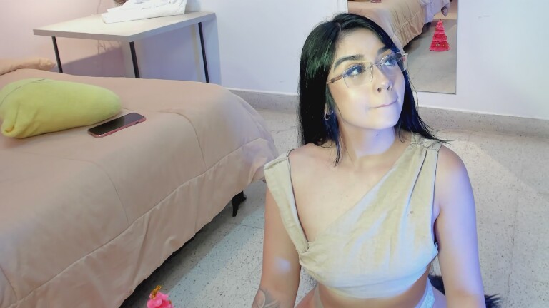 AuroraAllenn's Streamate show and profile