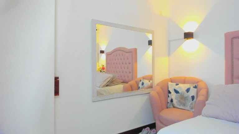 Paulynavera's Streamate show and profile