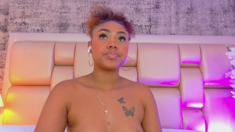 AngelaRobert's Streamate show and profile