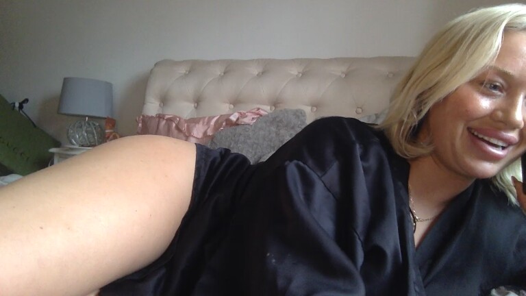 BlissDimiccoBabestation's Streamate show and profile