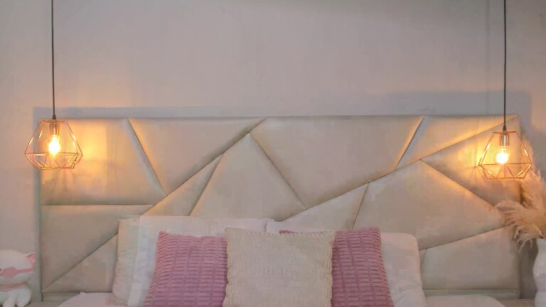 MiahGarcia's Streamate show and profile