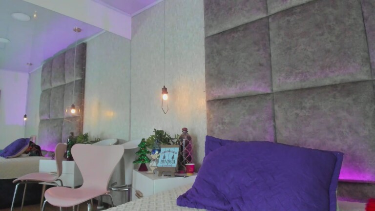 AliceeBlake's Streamate show and profile