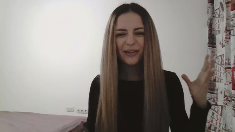 EMYILIA's Streamate show and profile