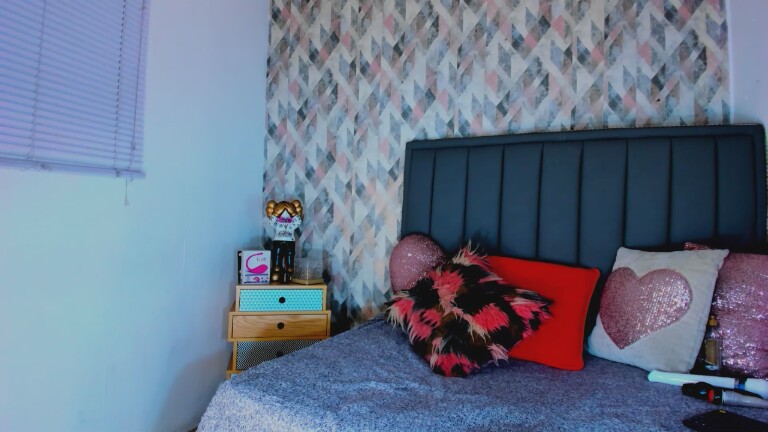 Latin_lola's Streamate show and profile