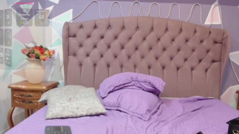 CloeyGraweing's Streamate show and profile