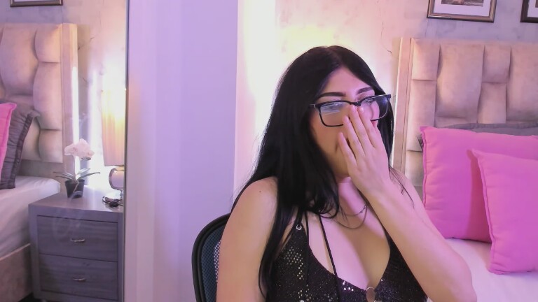 IsabellaaRossi's Streamate show and profile