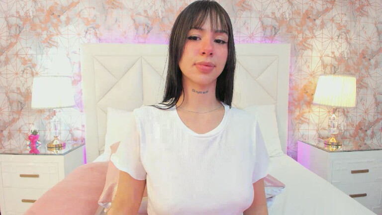 AriiaTyler's Streamate show and profile