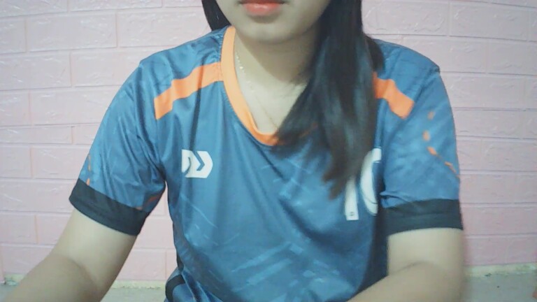 PoppyBae's Streamate show and profile