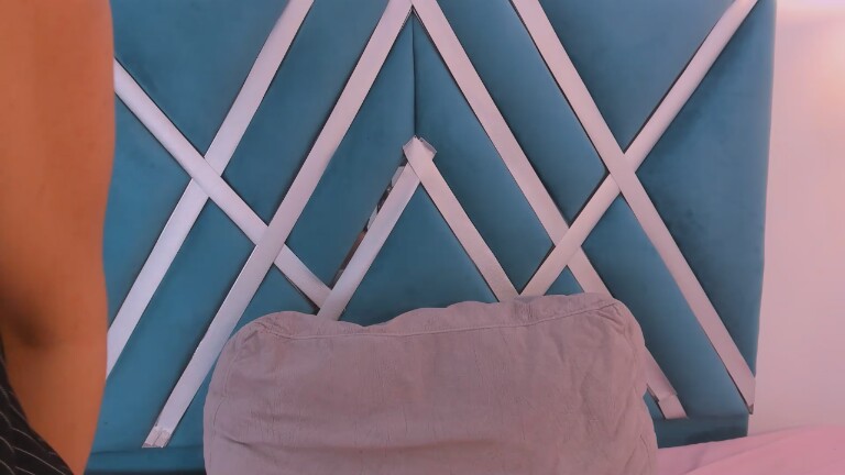 LailaSumeru's Streamate show and profile