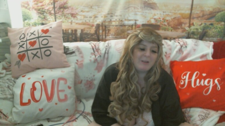 lovehollyann's Streamate show and profile