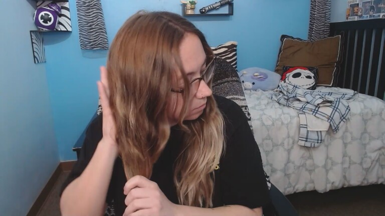 SkyJonesXO's Streamate show and profile