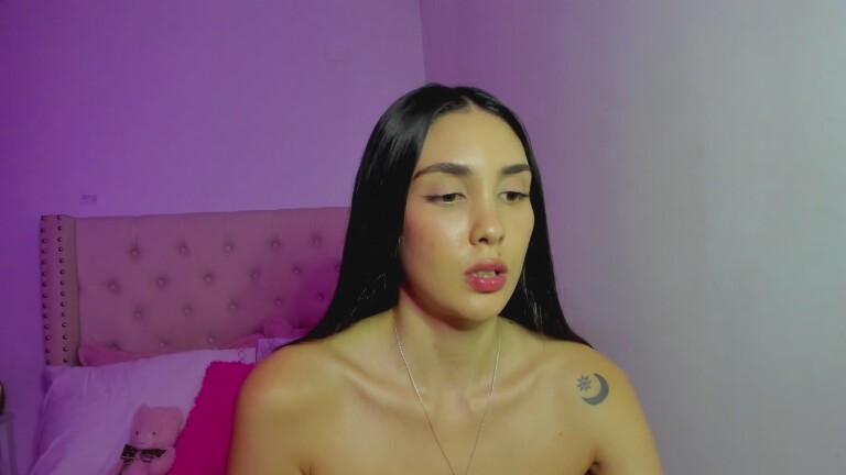 SoyLili's Streamate show and profile