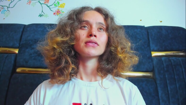 Sophiamiller18's Streamate show and profile