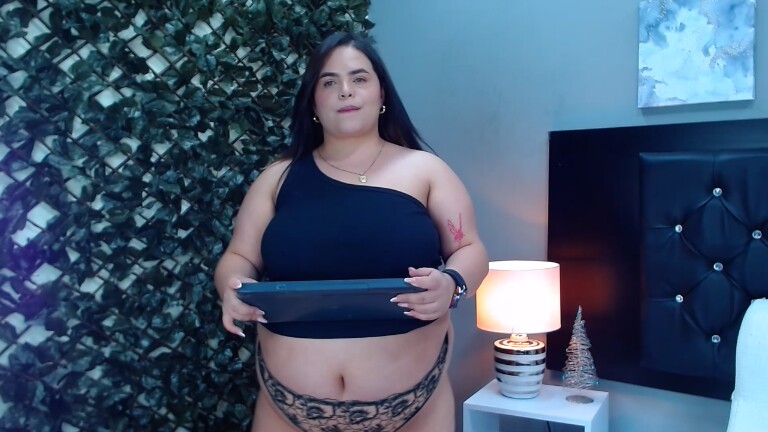 Natalia_Joseph's Streamate show and profile