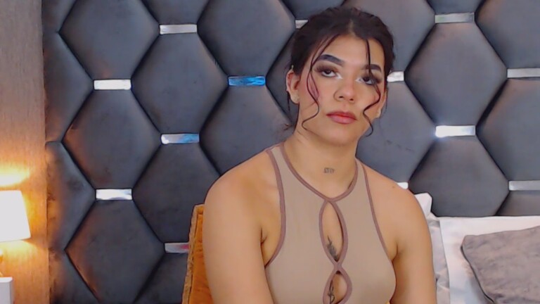 MelodyCarson's Streamate show and profile