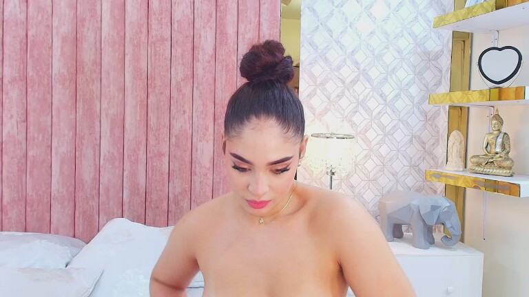 AnaKova's Streamate show and profile