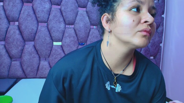 AlaSmithhy's Streamate show and profile