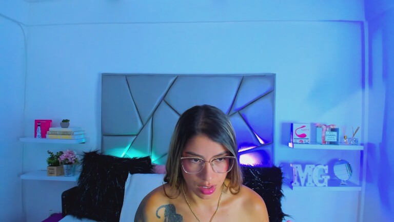 MelissaGolden's Streamate show and profile