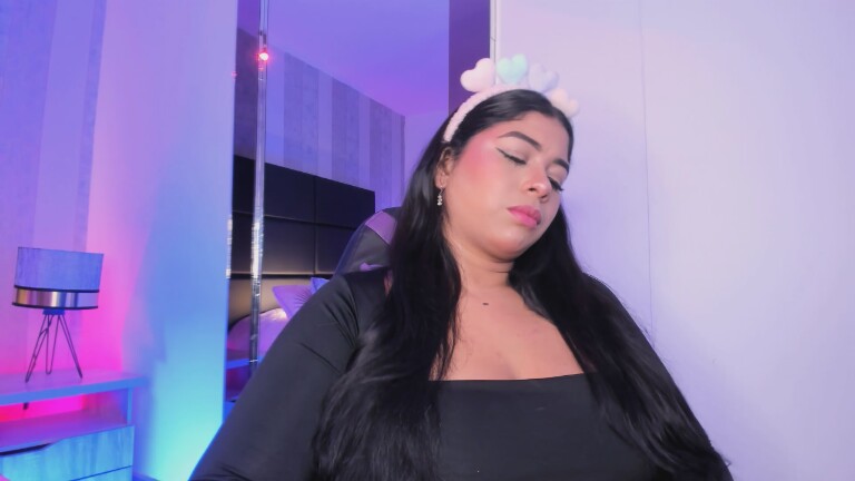 NickyGray's Streamate show and profile