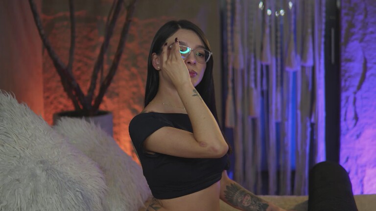 Miawiithe's Streamate show and profile