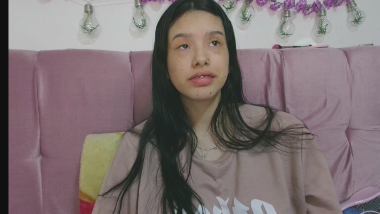 ZakuraPrincess's Streamate show and profile