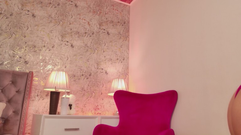 MelanieKane's Streamate show and profile