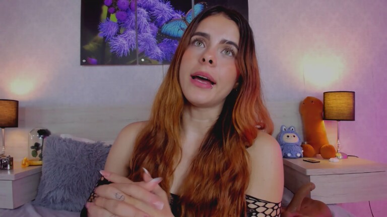 SamanthaaWoods's Streamate show and profile