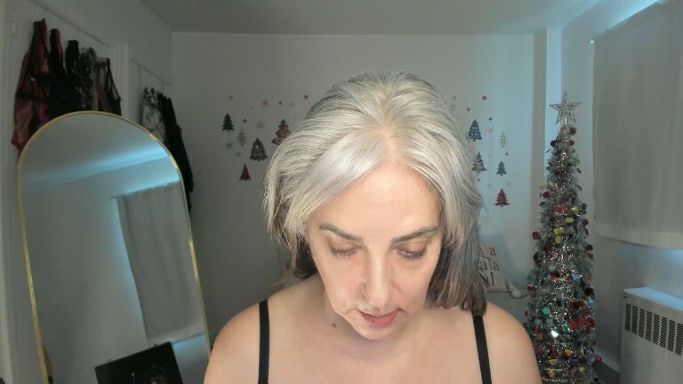 TheRealSeska's Streamate show and profile