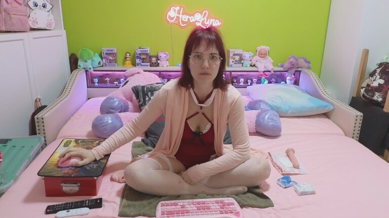 HeraLuna's Streamate show and profile