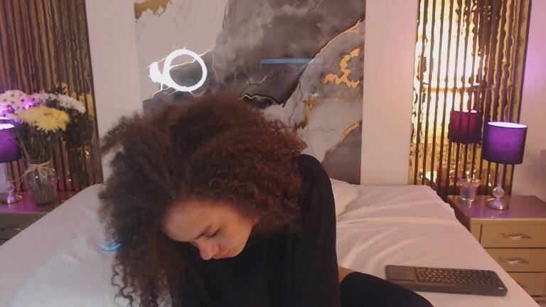 MiticaBrenner's Streamate show and profile