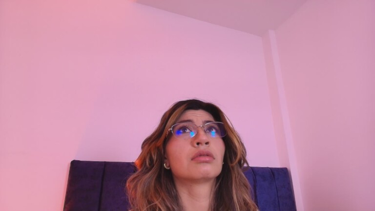 Selene_Leon's Streamate show and profile