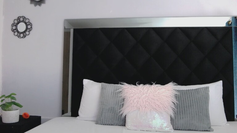 ElevXXX's Streamate show and profile