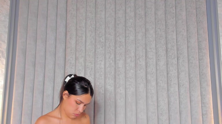 GraceeSwift's Streamate show and profile