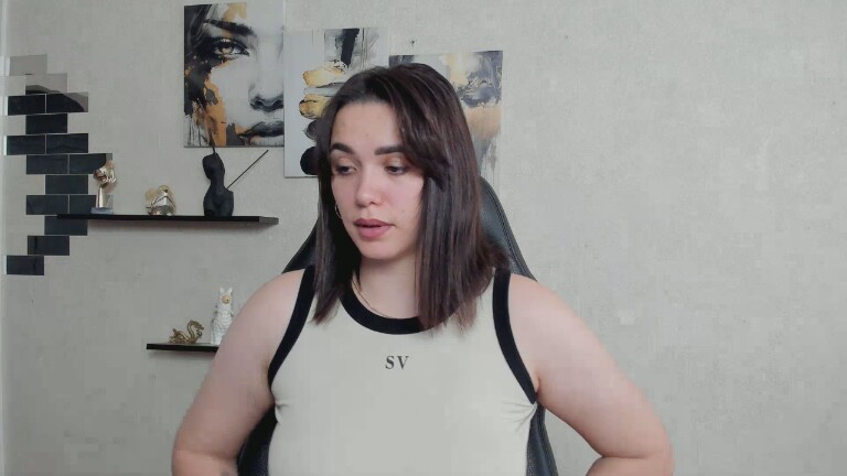 GlamNova's Streamate show and profile