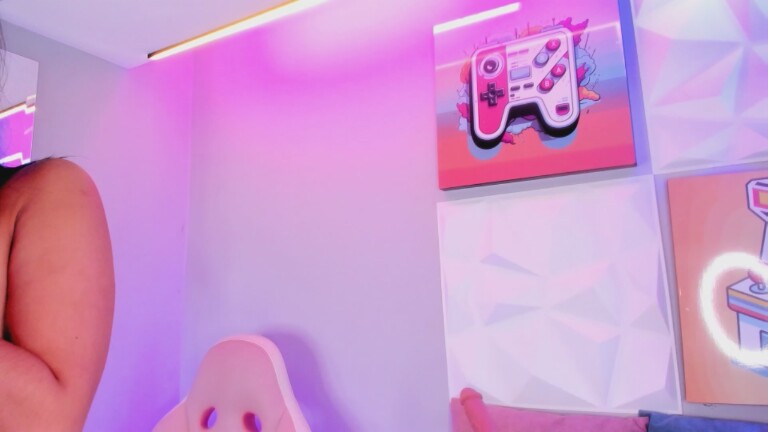 LindaWatsonz's Streamate show and profile